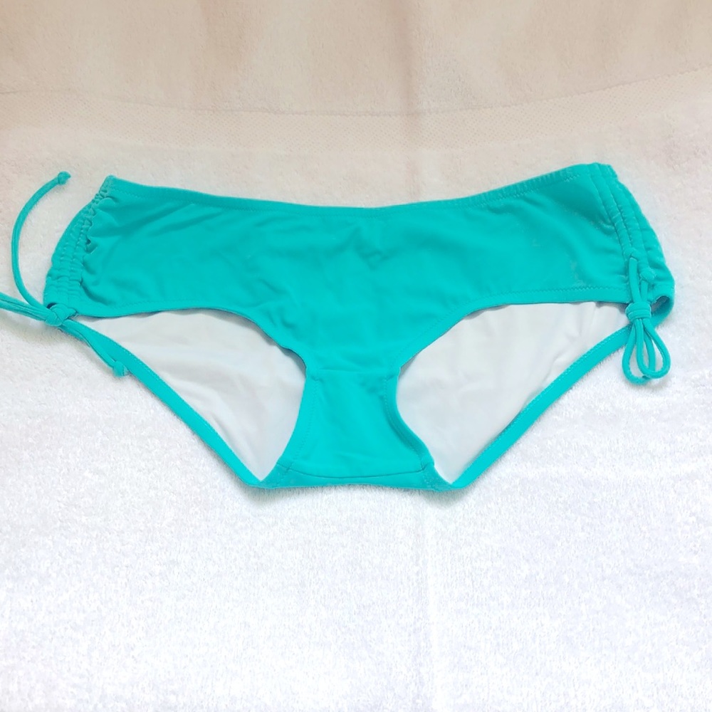 Victoria’s Secret Bikini bottoms (turquoise)